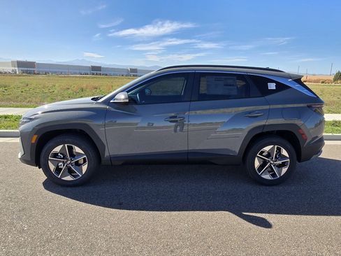 New 2026 Hyundai Tucson SEL image 2