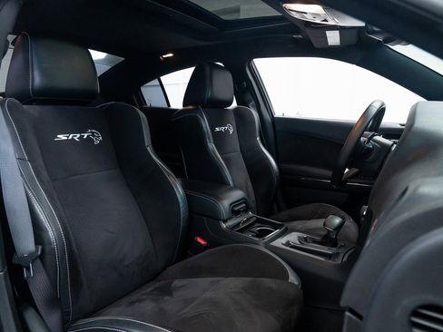 Used 2018 Dodge Charger SRT Hellcat image 25