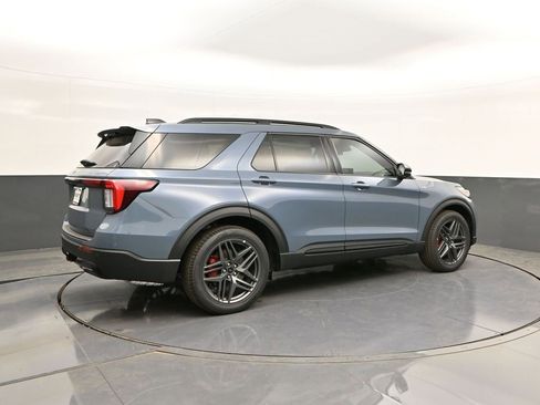 New 2026 Ford Explorer ST-Line w/ ST-Line Street Pack image 15