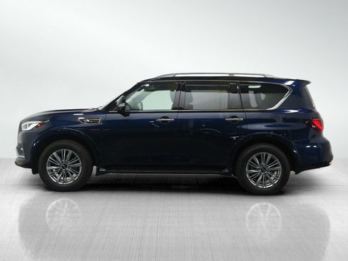 Used 2024 INFINITI QX80 Luxe image 2