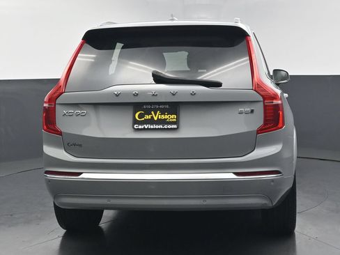 Used 2025 Volvo XC90 B5 Plus w/ Protection Package AWD/4WD image 6