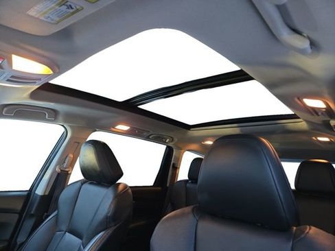 Used 2024 Subaru Ascent Limited w/ Technology Package image 12