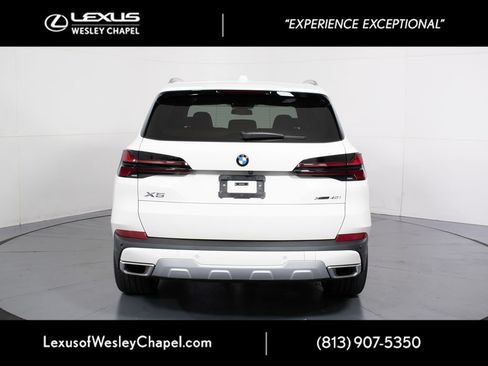 Used 2026 BMW X5 xDrive40i w/ Premium Package AWD/4WD image 7