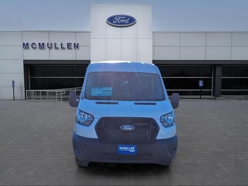 New 2026 Ford Transit 250 148 Medium Roof w/ Load Area Protection Package RWD image 8