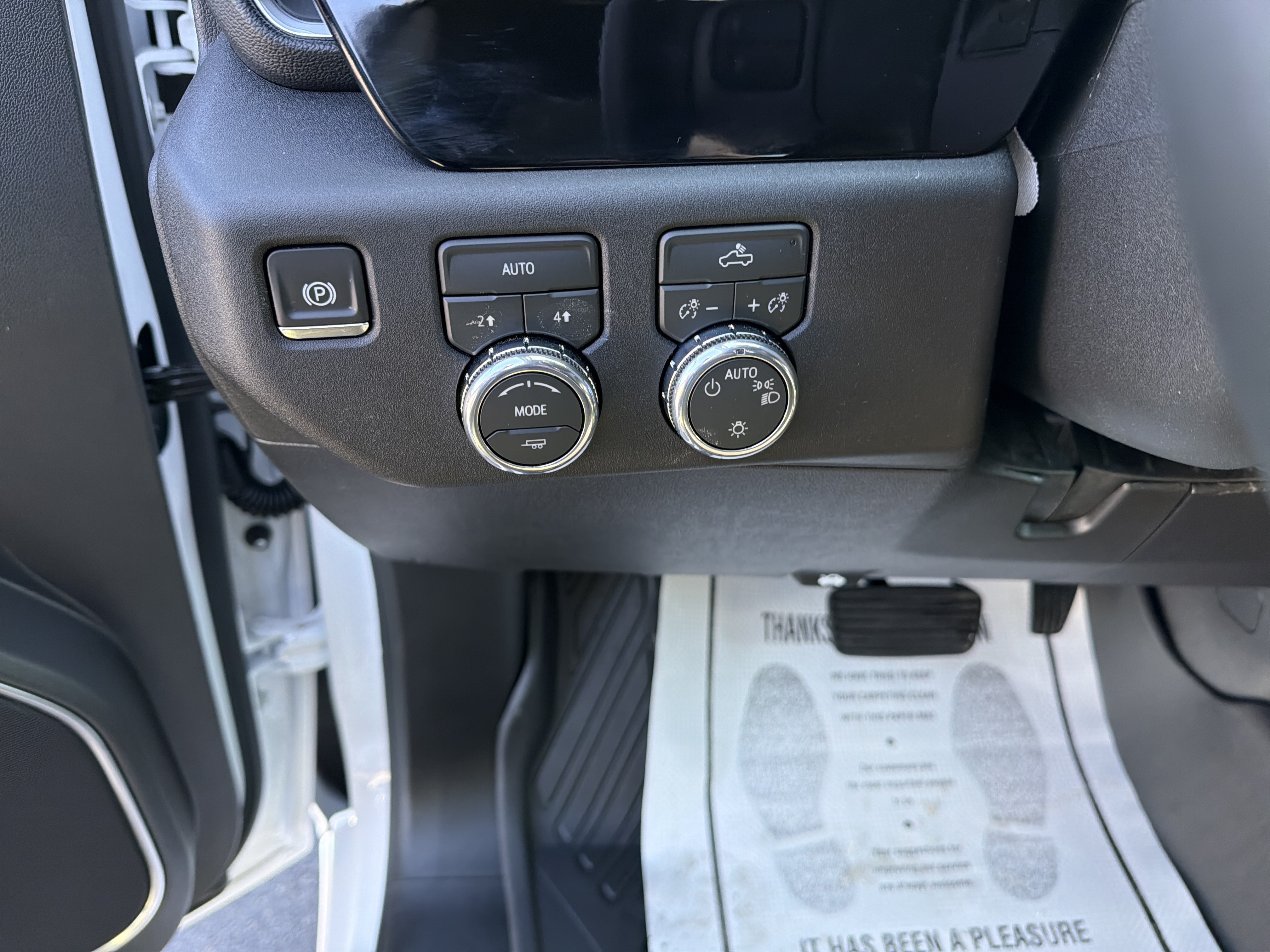 New 2026 GMC Sierra 1500 SLE AWD/4WD image 17