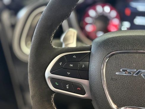 Used 2022 Dodge Challenger SRT Hellcat image 32