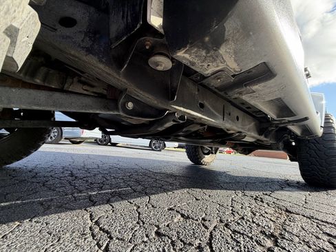 Used 2017 Jeep Wrangler Unlimited Sahara w/ Connectivity Group image 20