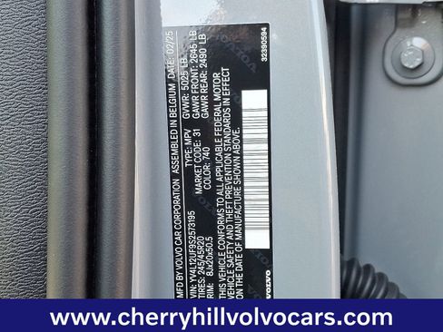 Certified 2025 Volvo XC40 B5 Ultra w/ Protection Package Premier image 26