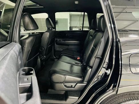 Used 2023 Honda Passport EX-L image 4