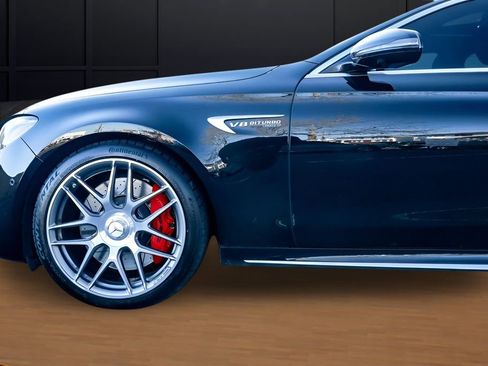 Used 2019 Mercedes-Benz E 63 AMG S image 3