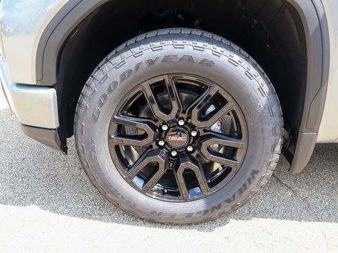 New 2026 GMC Sierra 1500 Elevation AWD/4WD image 30