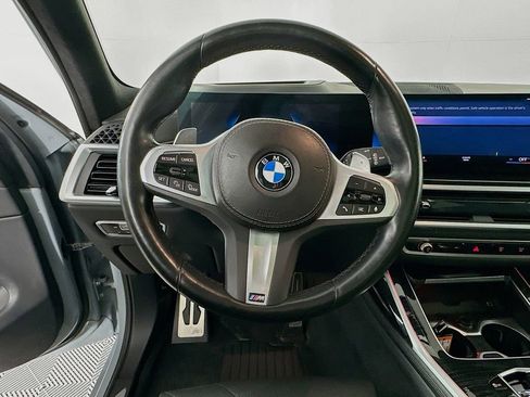 Used 2023 BMW X7 xDrive40i w/ Executive Package AWD/4WD image 16