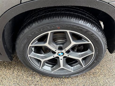 Used 2018 BMW X1 sDrive28i w/ Convenience Package image 6