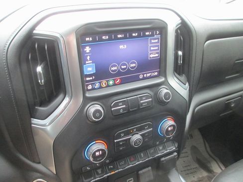 Used 2020 Chevrolet Silverado 2500 LTZ w/ LTZ Plus Package image 25