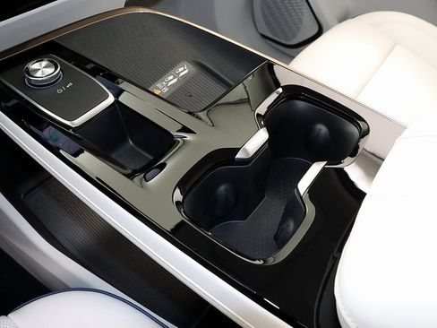 New 2026 Buick Enclave Avenir w/ Super Cruise Package image 23