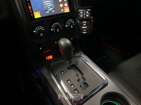 Used 2009 Dodge Challenger SRT8 w/ SRT Option Group II RWD image 31