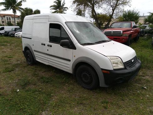 Used 2013 Ford Transit Connect XL FWD image 2