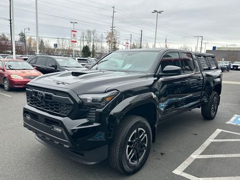 New 2025 Toyota Tacoma TRD Sport image 7