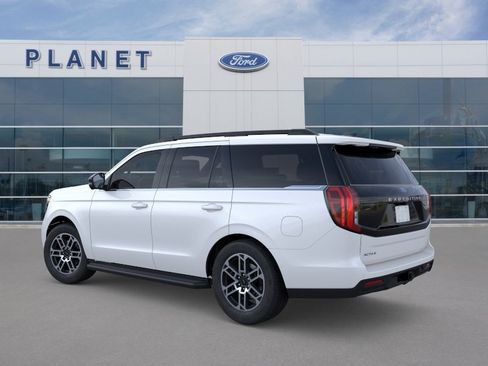 New 2026 Ford Expedition Active RWD image 5