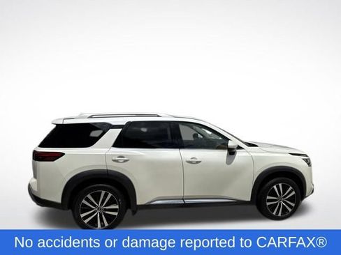 Used 2023 Nissan Pathfinder Platinum w/ Cargo Package AWD/4WD image 2