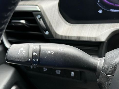 Used 2024 Kia Telluride EX FWD image 25