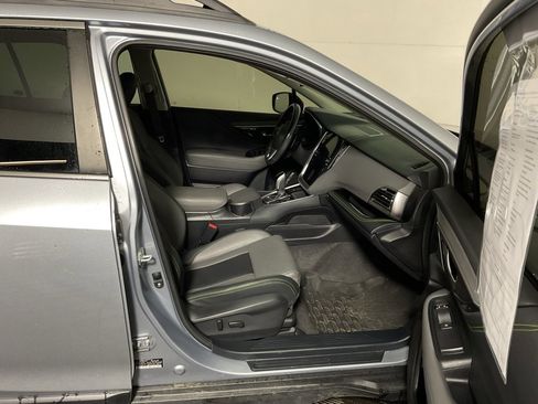 Used 2021 Subaru Outback Onyx Edition XT w/ Popular Package #2 image 36