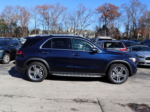 Certified 2022 Mercedes-Benz GLE 350 4MATIC w/ Premium Package image 2