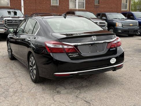 Used 2017 Honda Accord EX-L image 5