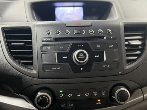 Used 2013 Honda CR-V LX image 19