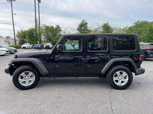 Used 2023 Jeep Wrangler Unlimited Sport AWD/4WD image 6