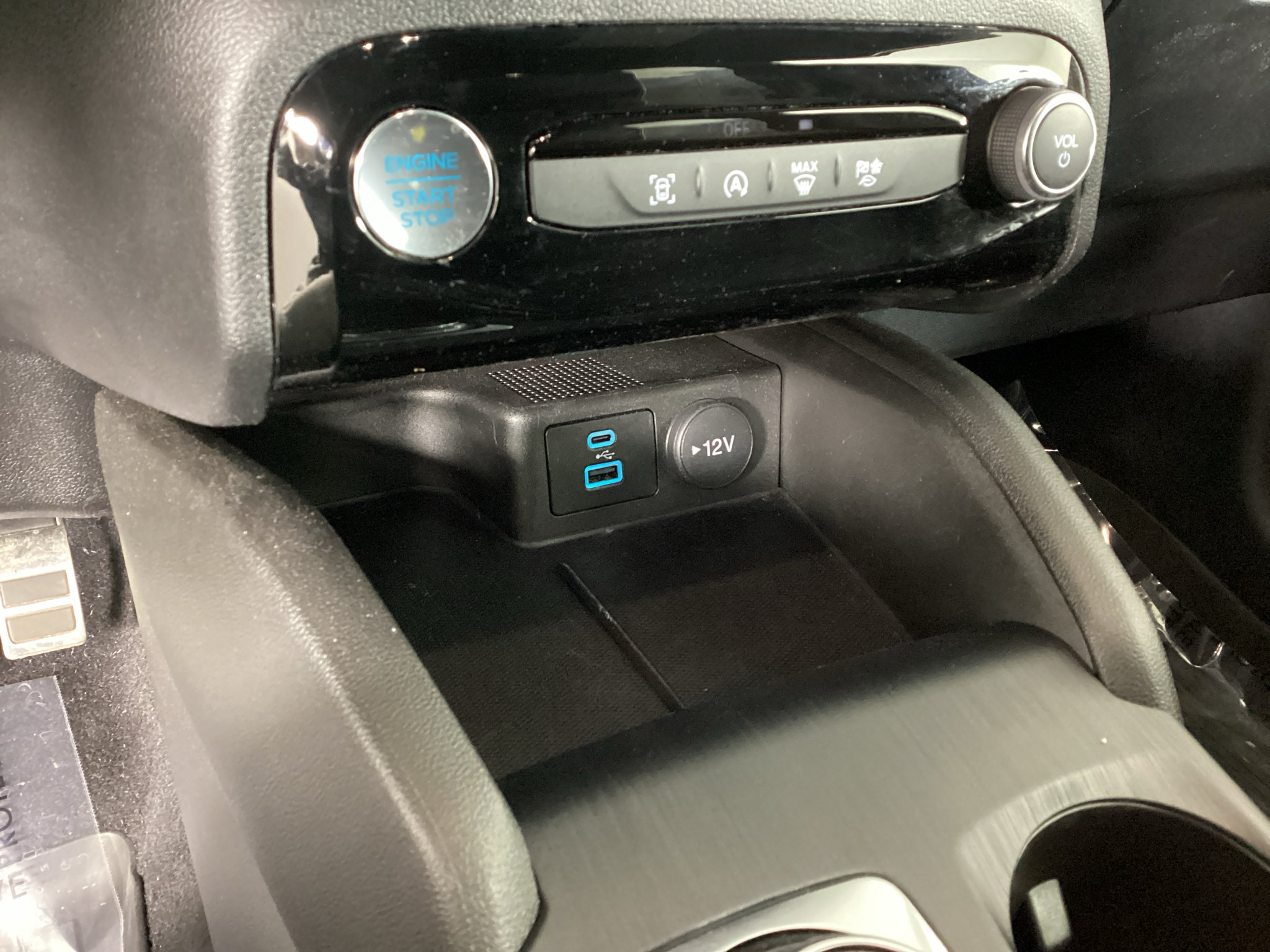 Used 2023 Ford Escape ST-Line Select w/ Tech Pack #1 AWD/4WD image 23