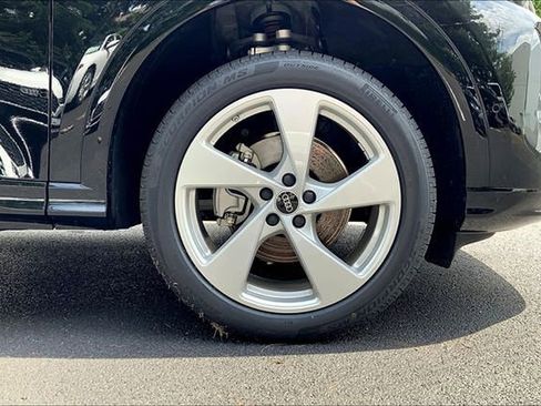 New 2025 Audi Q5 Premium Plus image 11