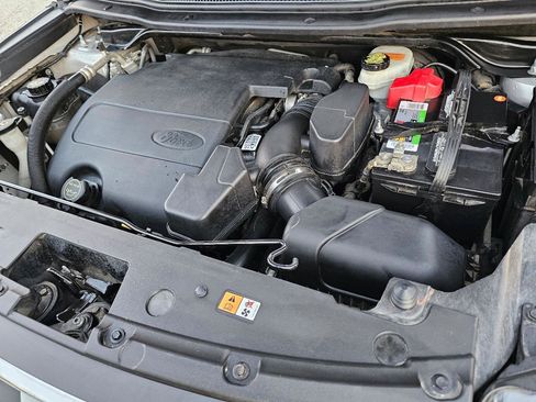 Used 2016 Ford Explorer Limited image 71