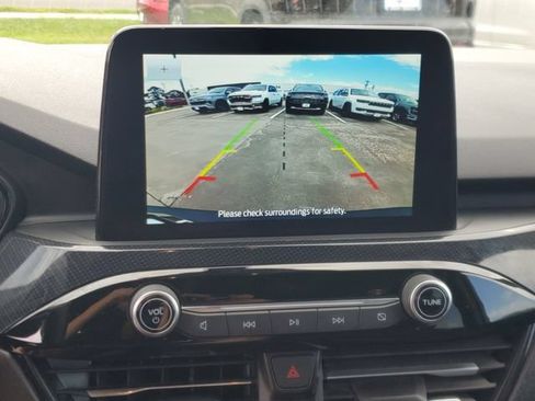 Used 2025 Ford Escape ST-Line FWD image 24