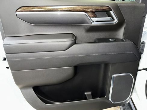 Certified 2023 GMC Sierra 1500 Elevation image 18