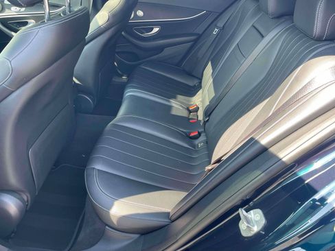 Used 2017 Mercedes-Benz E 300 image 14