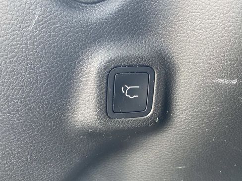 Certified 2022 Jeep Compass Latitude w/ Convenience Group image 8