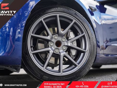 Used 2021 Tesla Model 3 Standard Range Plus image 19