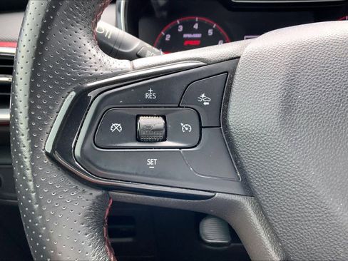 Used 2021 Chevrolet TrailBlazer RS w/ Convenience Package FWD image 23