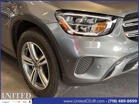 Used 2022 Mercedes-Benz GLC 300 4MATIC image 10