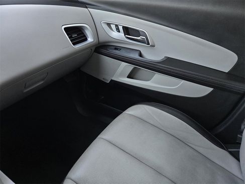 Used 2013 Chevrolet Equinox LT w/ Power Convenience Package image 26