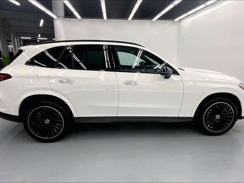 New 2026 Mercedes-Benz GLC 300 image 9