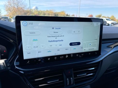 New 2026 Ford Escape ST-Line w/ Tech Pack #1 AWD/4WD image 13