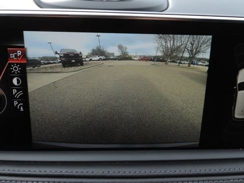 Used 2016 BMW X5 M image 32