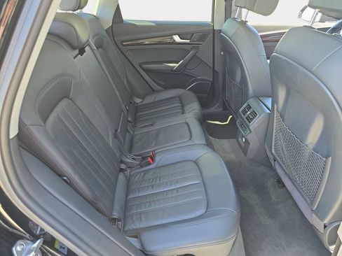 Used 2018 Audi Q5 2.0T Premium Plus w/ Premium Plus Package AWD/4WD image 13