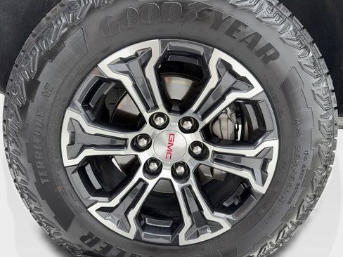 Used 2024 GMC Canyon AT4 w/ AT4 Premium Package image 50