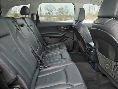 Used 2019 Audi Q7 3.0T Premium Plus image 37