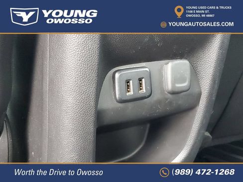 Used 2016 Chevrolet Colorado Z71 w/ Z71 Midnight Edition AWD/4WD image 27