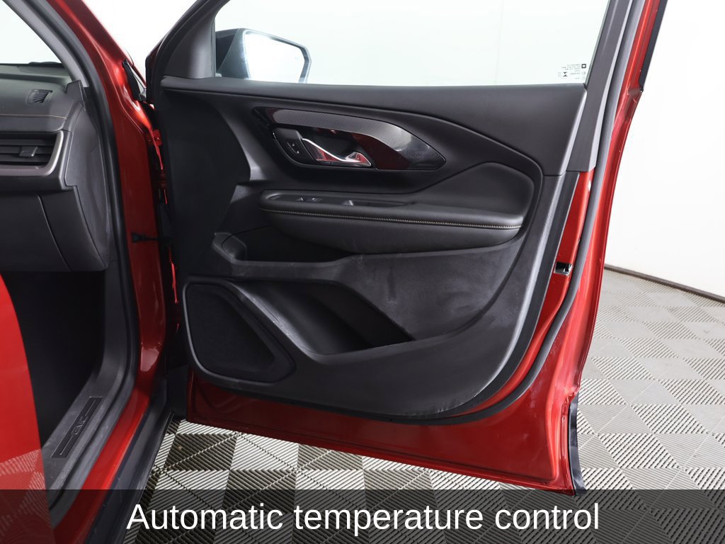 Used 2024 GMC Terrain AT4 w/ LPO, Floor Liner Package AWD/4WD image 24