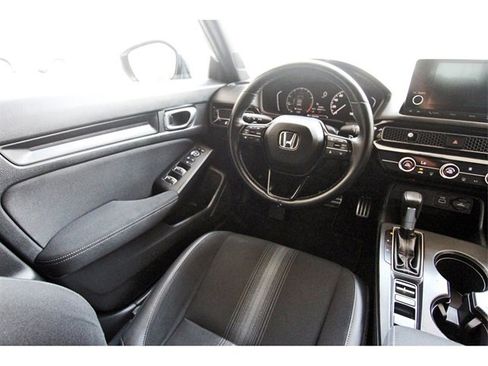 Used 2024 Honda Civic Sport image 9